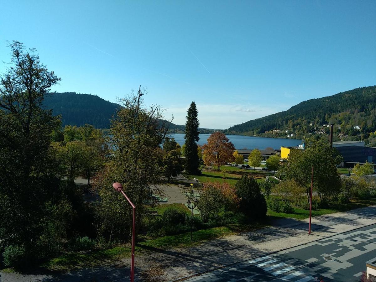 Hotel Les Loges Du Parc Gérardmer Exterior foto