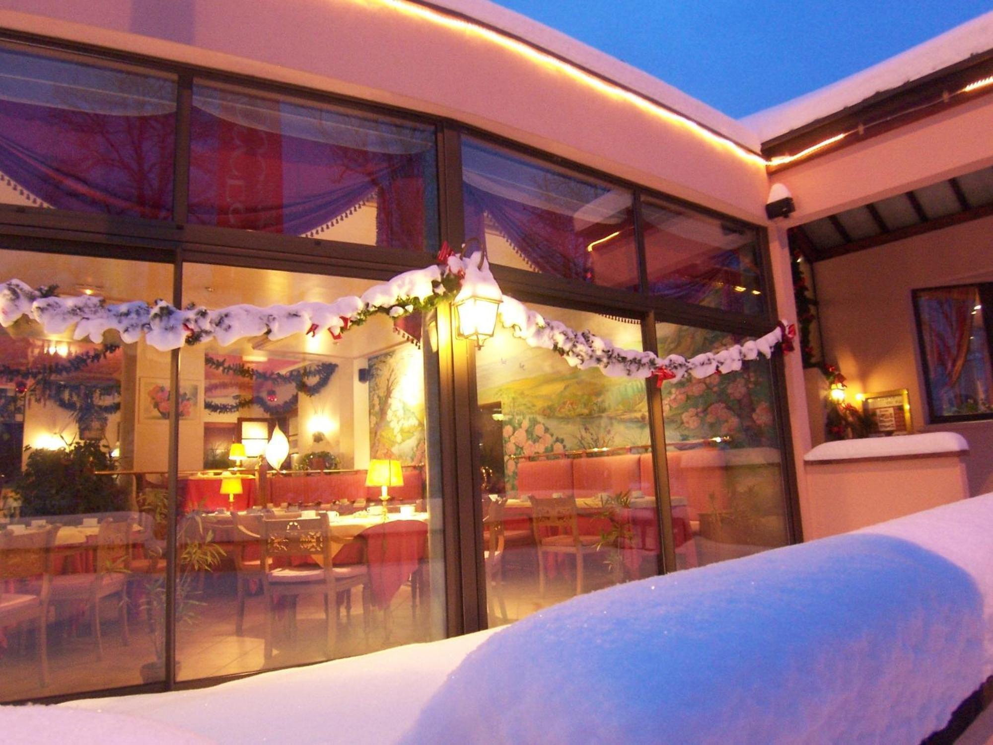Hotel Les Loges Du Parc Gérardmer Exterior foto